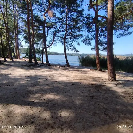 Kemp U Jezera ホテル *