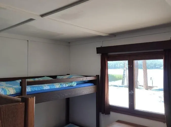 Kemp U Jezera Отель